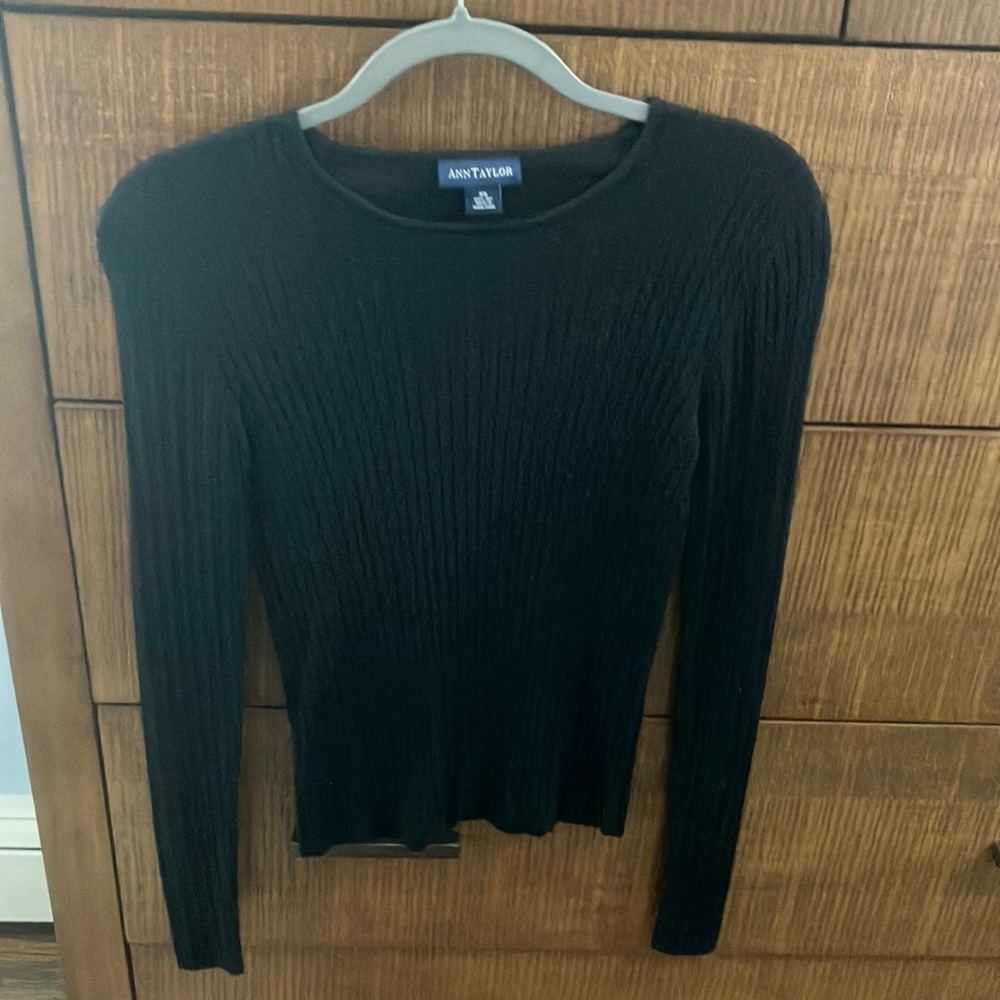 Ann Taylor Women's Black Ribbed Top